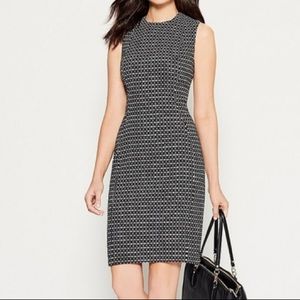 🌸SALE 🌸 NWT Calvin Klein Dress Size 6